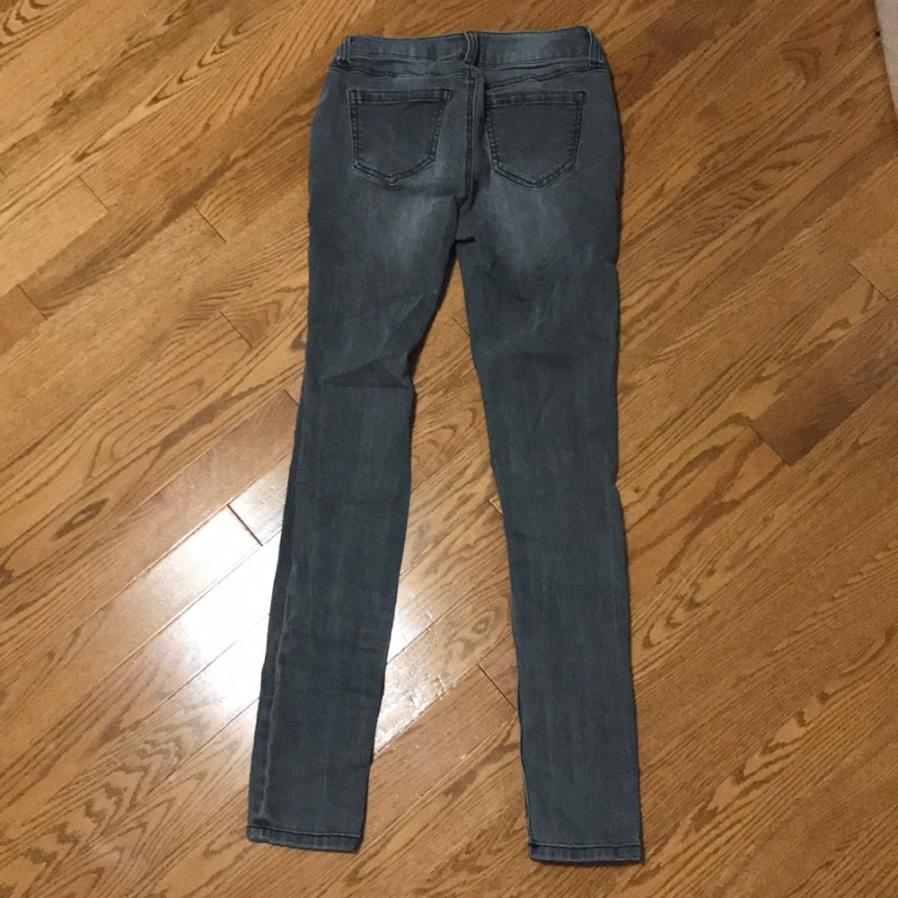 Jeans - Picture 3 of 3